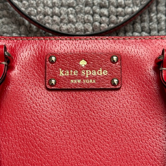 Kate Spade Red Bag with Gold details - Picture 2 of 13